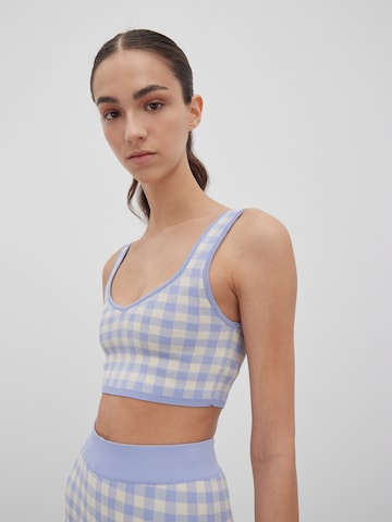 Top in maglia 'Palina' di EDITED in blu: frontale