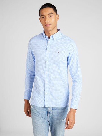 TOMMY HILFIGER - Slim Fit Camisa em azul: frente