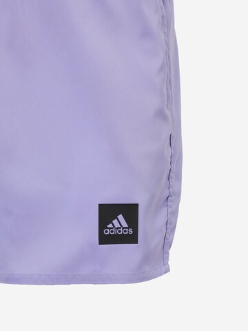 ADIDAS SPORTSWEAR Szorty kąpielowe do kolan 'Short  Solid' w kolorze fioletowy