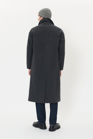 Manteau mi-saison 'Bullmer' Matinique en gris