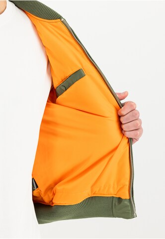 ALPHA INDUSTRIES Välikausitakki 'MA-1 VF' värissä vihreä