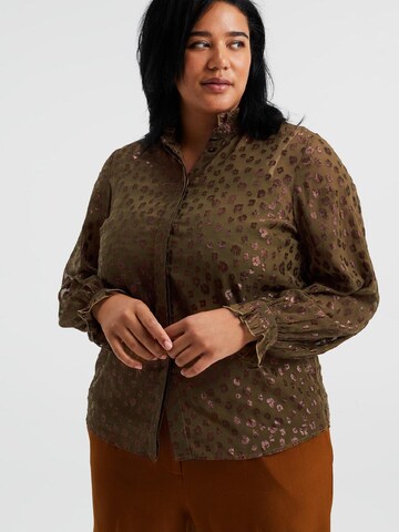 WE Fashion Blouse in Brown: front