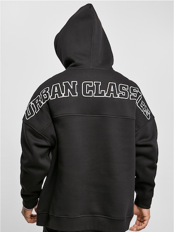 Urban Classics Collegepaita värissä musta