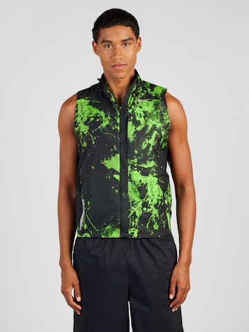 NIKE Sportbodywarmer in Groen: voorkant