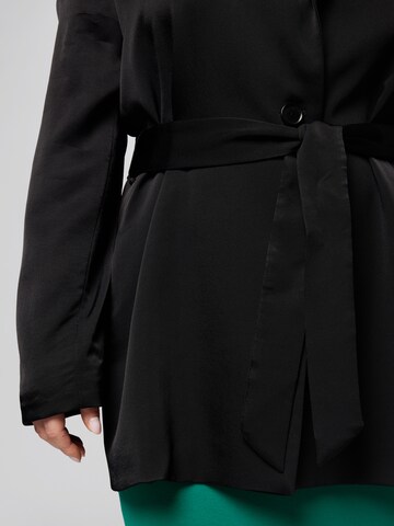 A LOT LESS Blazer 'Cecile' in Schwarz