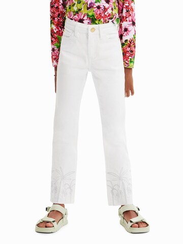 Desigual Flared Jeans in White: front