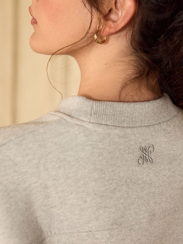 Felpa di Next in grigio