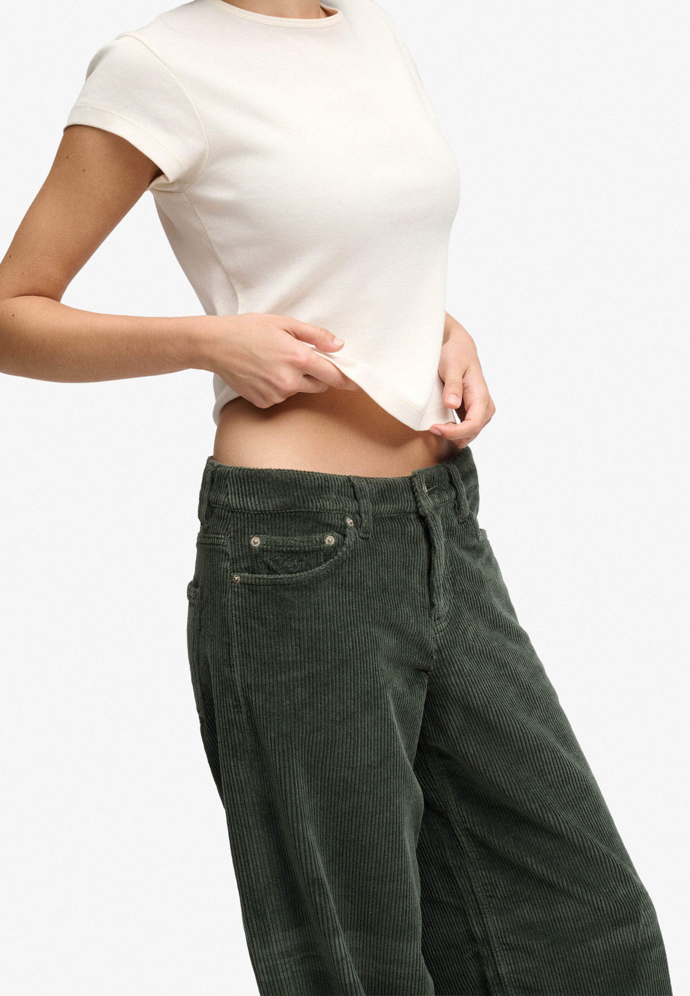 Baggy Pantalon 'Jumbo' Superdry & Co en vert
