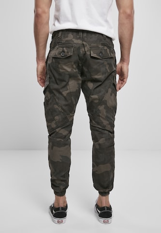 Brandit Tapered Cargo trousers 'Ray' in Green