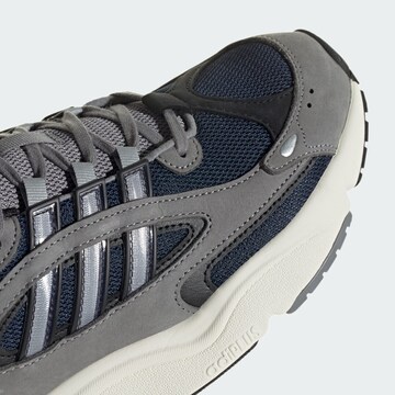 Baskets basses 'Ozmillen' ADIDAS ORIGINALS en gris