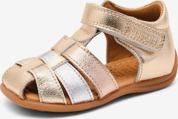 BISGAARD - Sapatos abertos 'Carly' em bege: frente