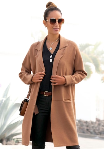 LASCANA Knitted coat in Beige: front