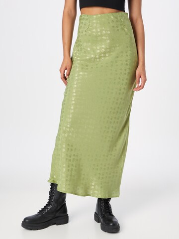 Daisy Street Skirt in Green: front