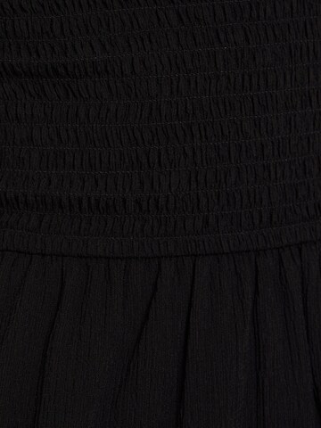 Bershka Letnia sukienka w kolorze czarny