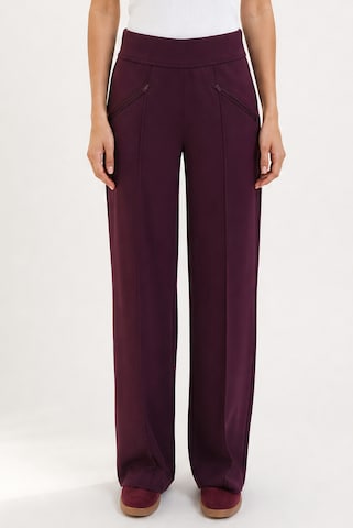 Smith&Soul Regular Pants in Red: front
