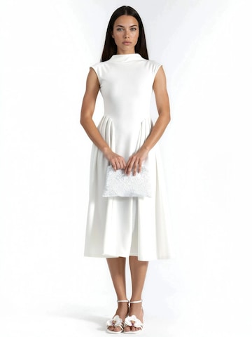 Robe Busem en blanc