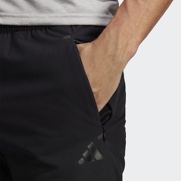 ADIDAS PERFORMANCE - Slimfit Calças de desporto em preto