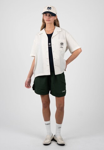 Comfort fit Camicia 'Dugout' di Prohibited in bianco