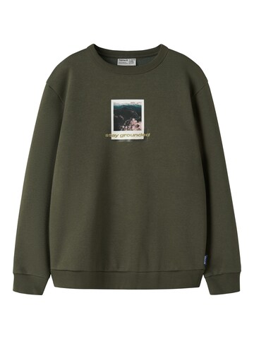NAME IT - Sudadera en verde: frente