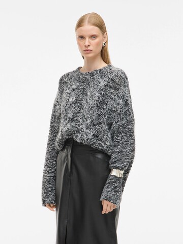 ROUGE EDIT Trui in Grijs: voorkant