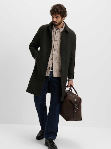 Comfort fit Camicia di Marks & Spencer in beige