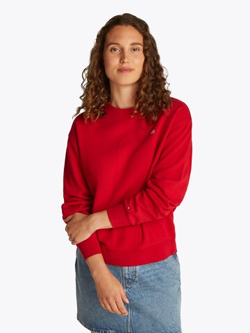 Felpa 'REG CONTRAST FLAG SWEATSHIRT' di TOMMY HILFIGER in rosso: frontale