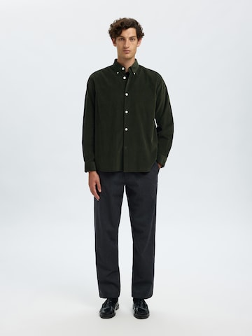 SELECTED - Ajuste regular Camisa 'SLHDANNI' en verde