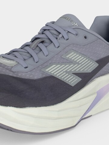 pilka new balance Bėgimo batai 'FC Rebel'