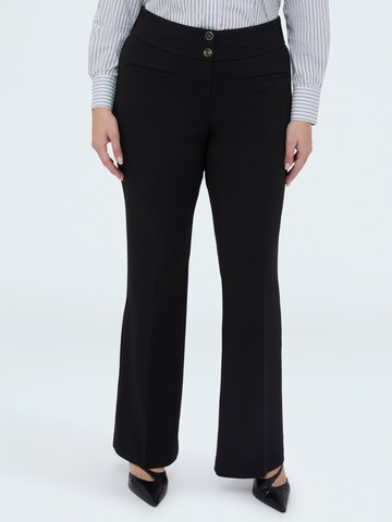Fiorella Rubino Flared Pants in Black: front