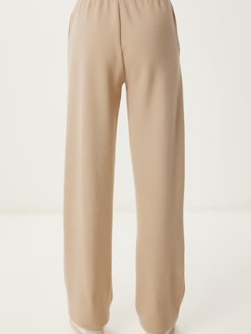 bēšs Happiness İstanbul Standarta Bikses