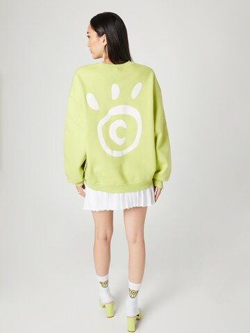 Smiles - Sweatshirt 'Rayan' em verde