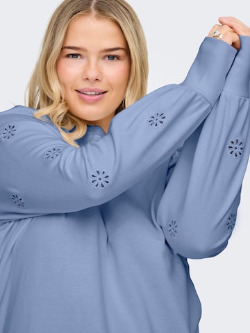 ONLY Carmakoma Sweatshirt 'CARFemme' i blå