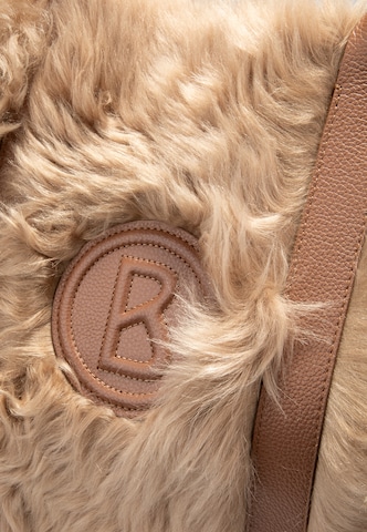BOGNER Handtasche 'Choulex Snow Theresa' in Braun
