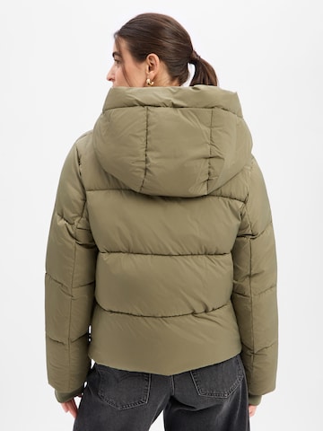 Veste d’hiver Marie Lund en vert