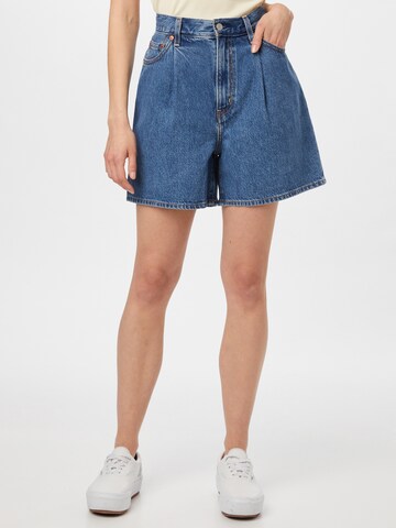 zils LEVI'S ® Standarta Buktēti džinsi 'Pleated Ribcage Short': no priekšpuses