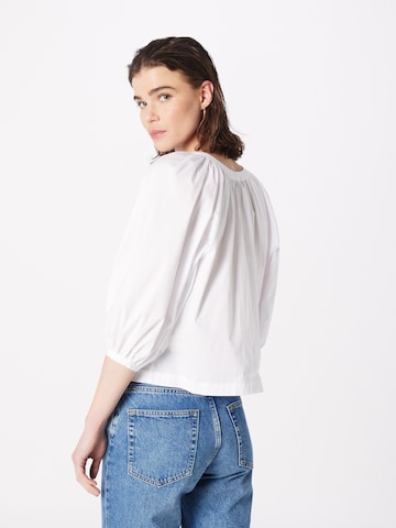 Staud - Blusa en blanco