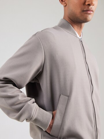 JACK & JONES Tussenjas 'JCORECHARGE' in Grijs