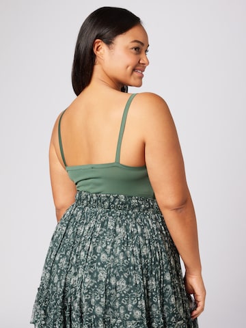 Guido Maria Kretschmer Curvy Top 'Rosie' in Green