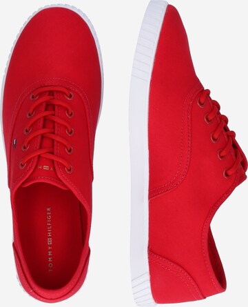 TOMMY HILFIGER Sneakers laag 'Essential' in Rood