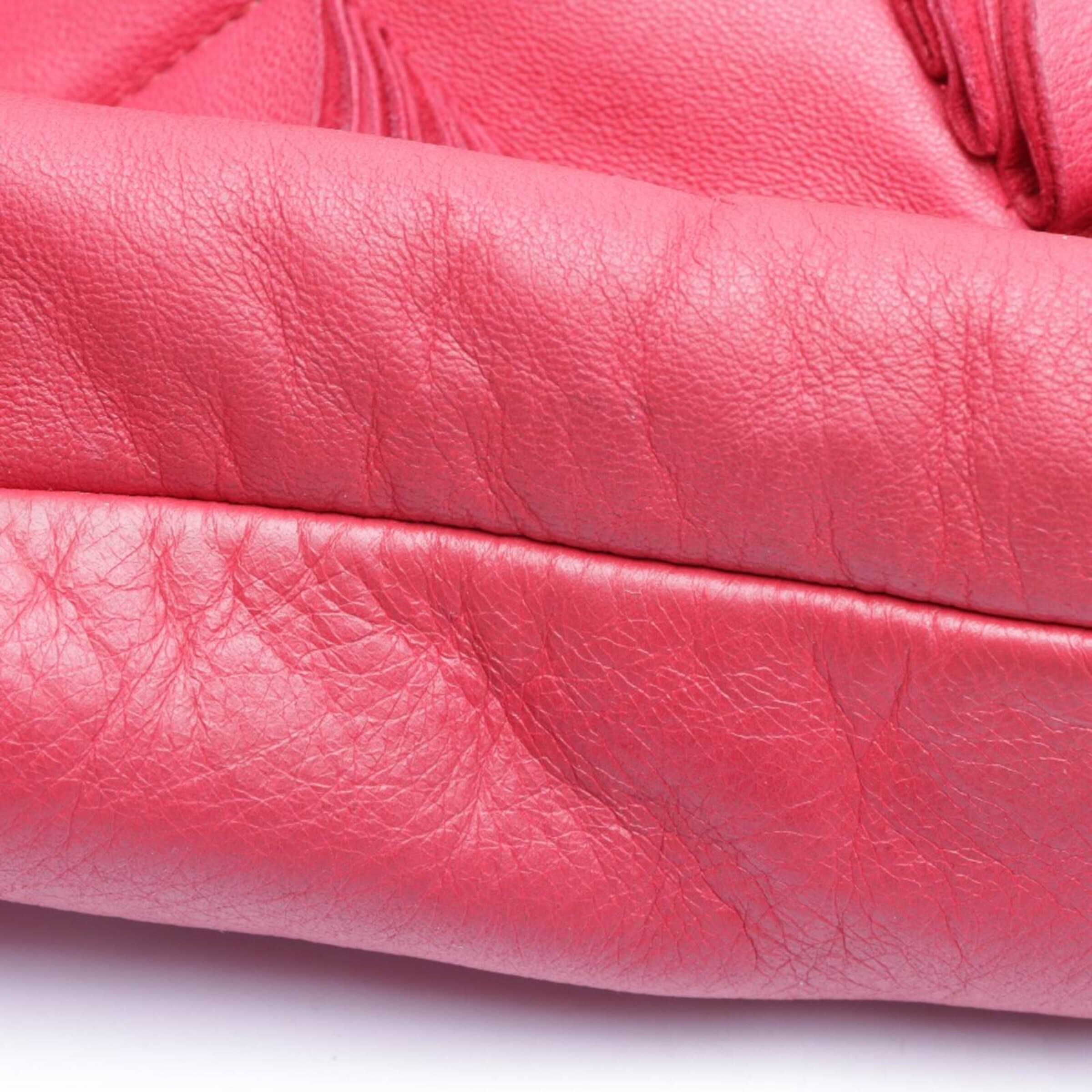 CHANEL Bag in One size in Pink