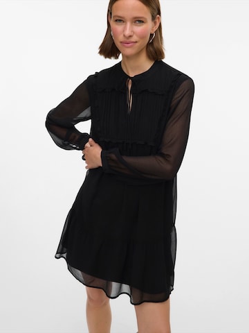 Rochie 'VMLinea' de la VERO MODA pe negru: față