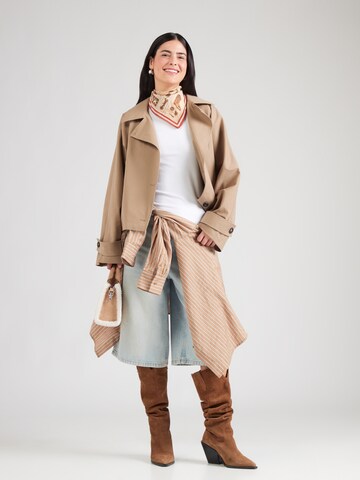 ONLY Μπλουζάκι 'ONLRILEY' σε λευκό