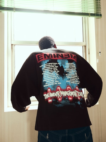 Bershka Póló - fekete: elől