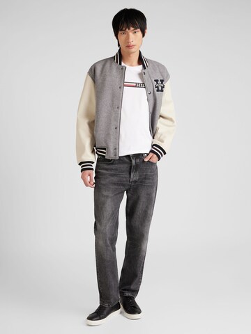 TOMMY HILFIGER T-Shirt in Weiß