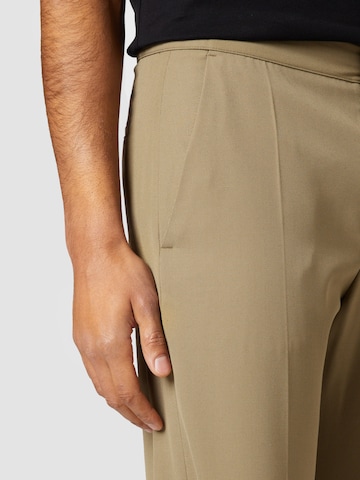 Regular Pantalon à plis 'Simon' Won Hundred en vert