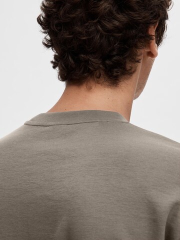 SELECTED HOMME Футболка 'SLHOscar' в Коричневый
