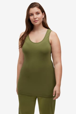 Ulla Popken Undershirt in Green: front