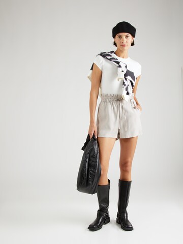 Sublevel Regular Shorts in Beige
