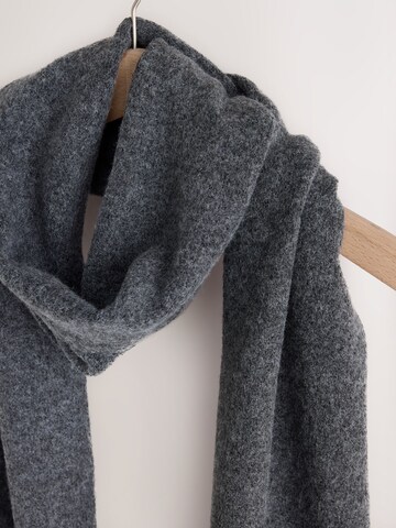 Sciarpa di B by Ted Baker in grigio