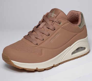 SKECHERS Sneaker in Braun